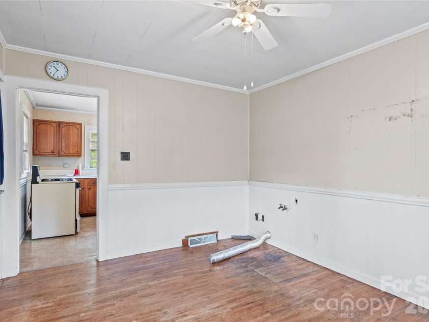141 Vanzant Road, Mocksville, NC 27028.  MLS# CAR4388977, YatesRealty ID 32730. 