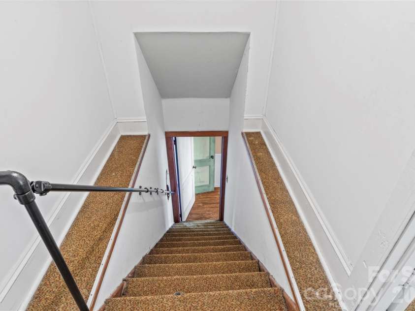 141 Vanzant Road, Mocksville, NC 27028.  MLS# CAR4388977, YatesRealty ID 32730. 