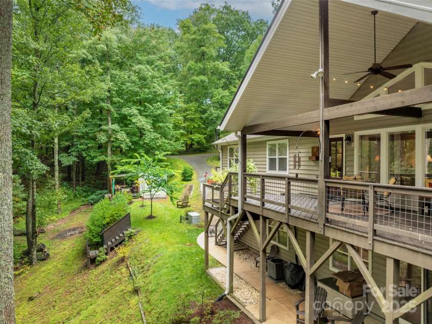 21 Fern Haven Lane, Fairview, NC 28730.  MLS# CAR4270943, YatesRealty ID 32730. 