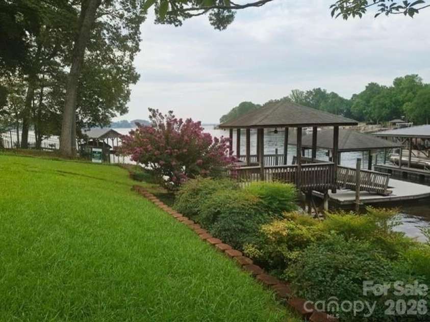 7980 Holly Court, Denver, NC 28037.  MLS# CAR4387057, YatesRealty ID 32733. 