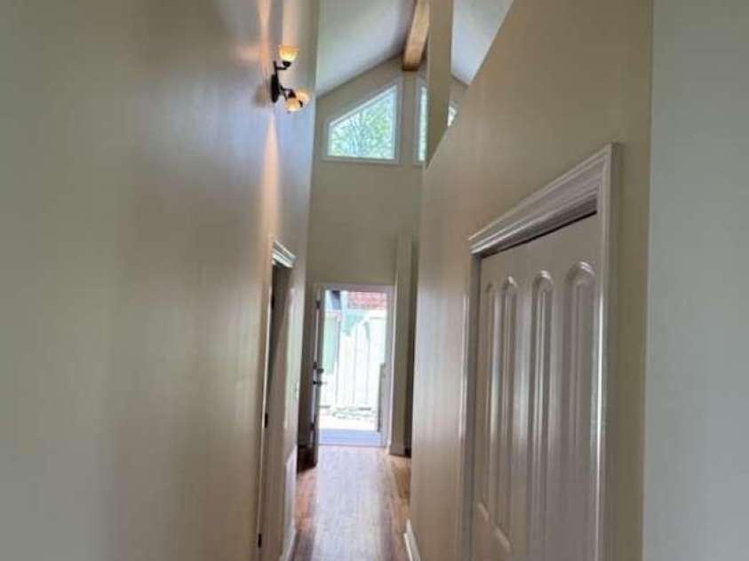 260 Bull Creek Road, Asheville, NC 28805.  MLS# CAR4397044, YatesRealty ID 32734. 