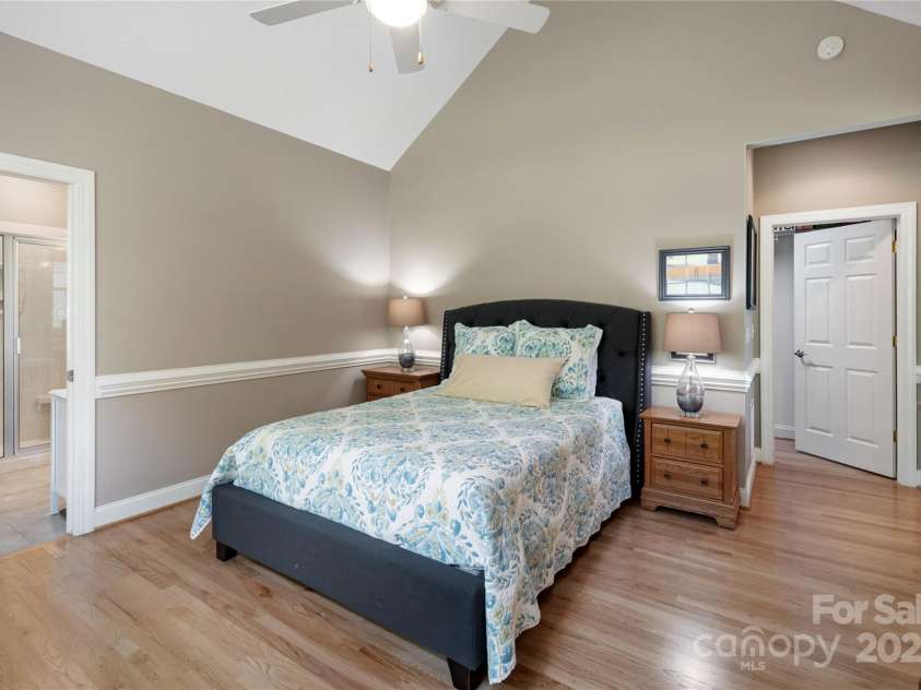 245 Whistlewood Lane, Hendersonville, NC 28739.  MLS# CAR4280105, YatesRealty ID 32736. 