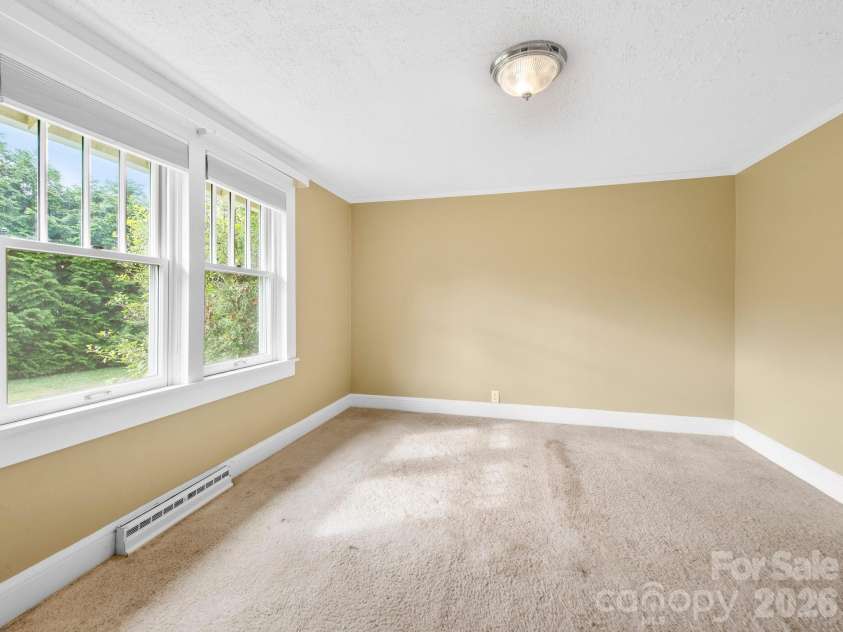 25 Bailey Road, Candler, NC 28715.  MLS# CAR4387001, YatesRealty ID 32736. Bedroom