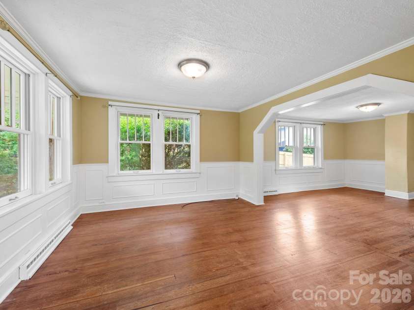 25 Bailey Road, Candler, NC 28715.  MLS# CAR4387001, YatesRealty ID 32736. Living Room