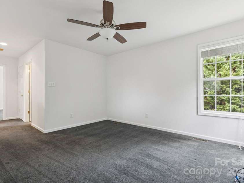 10147 Orchard Grass Court, Charlotte, NC 28278.  MLS# CAR4285268, YatesRealty ID 32737. 