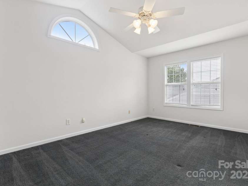 10147 Orchard Grass Court, Charlotte, NC 28278.  MLS# CAR4285268, YatesRealty ID 32737. 