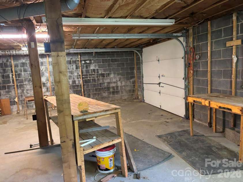 86 Jack Sullins Road, Spruce Pine, NC 28777.  MLS# CAR4397158, YatesRealty ID 32737. 