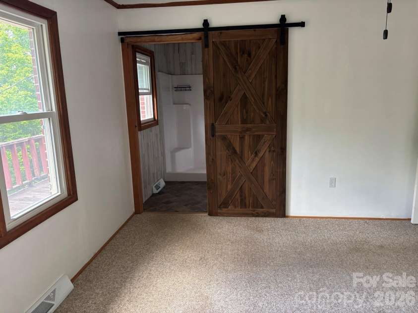 86 Jack Sullins Road, Spruce Pine, NC 28777.  MLS# CAR4397158, YatesRealty ID 32737. 