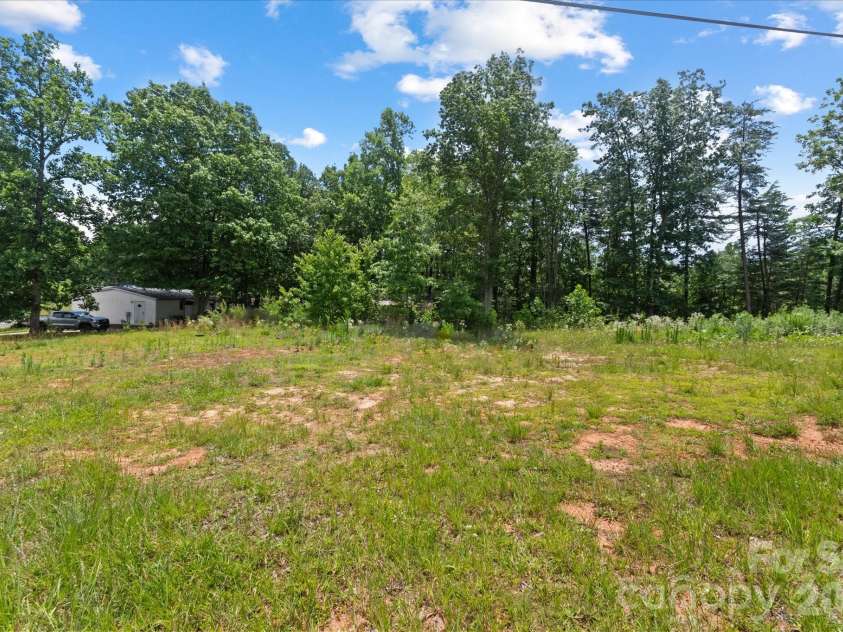 1223 Deer Park Road, Nebo, NC 28761.  MLS# CAR4395282, YatesRealty ID 32738. 