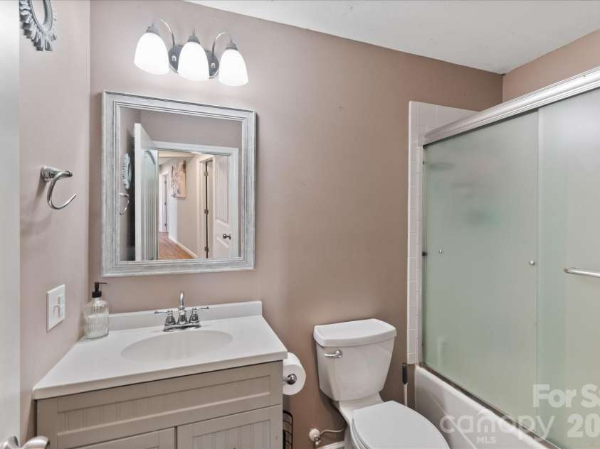 1223 Deer Park Road, Nebo, NC 28761.  MLS# CAR4395282, YatesRealty ID 32738. 