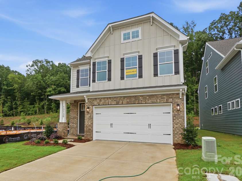 13130 Foxberry Road, Charlotte, NC 28213.  MLS# CAR4370580, YatesRealty ID 32739. Homesite 6 features a Clayton B floorplan