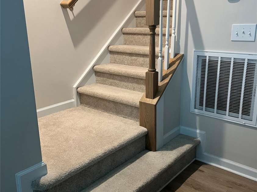 1105 May Apple Drive, Matthews, NC 28104.  MLS# CAR4341799, YatesRealty ID 3274. 