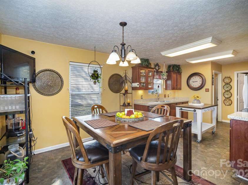 12413 Stowe Acres Drive, Charlotte, NC 28262.  MLS# CAR4198532, YatesRealty ID 3274. 