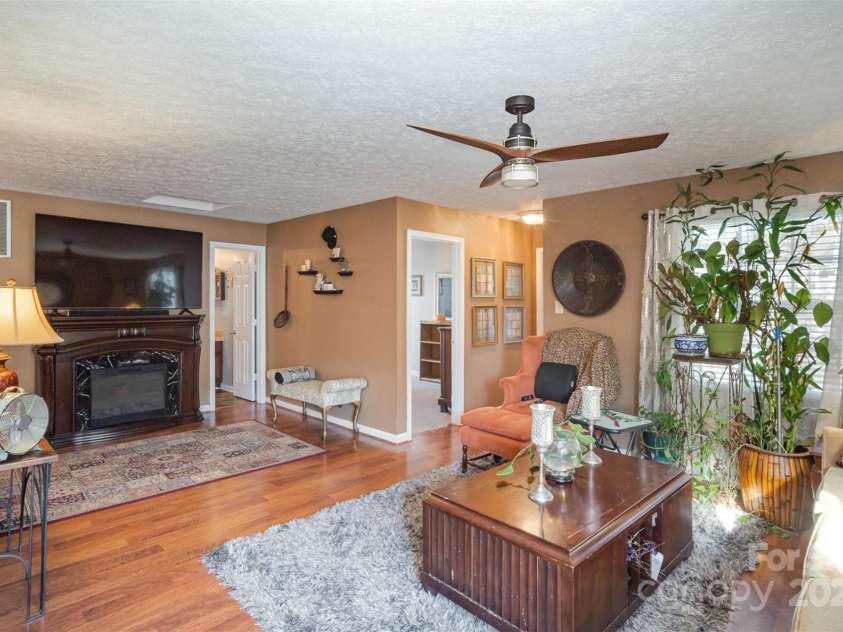 12413 Stowe Acres Drive, Charlotte, NC 28262.  MLS# CAR4198532, YatesRealty ID 3274. 