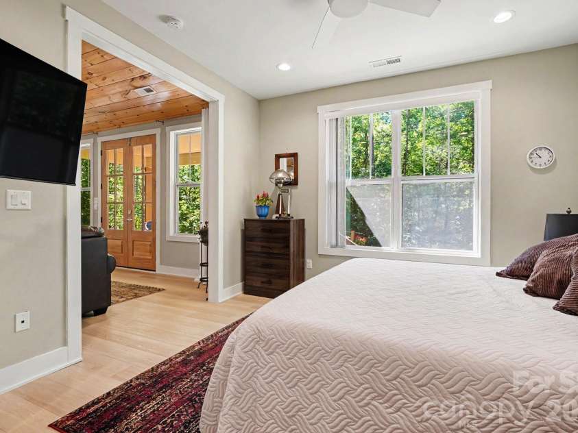 1241 Hayes Road, Columbus, NC 28722.  MLS# CAR4394932, YatesRealty ID 32741. 