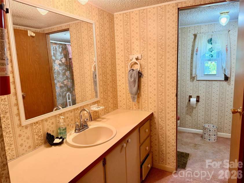 4248 Peachtree Lane, Granite Falls, NC 28630.  MLS# CAR4389959, YatesRealty ID 32744. 
