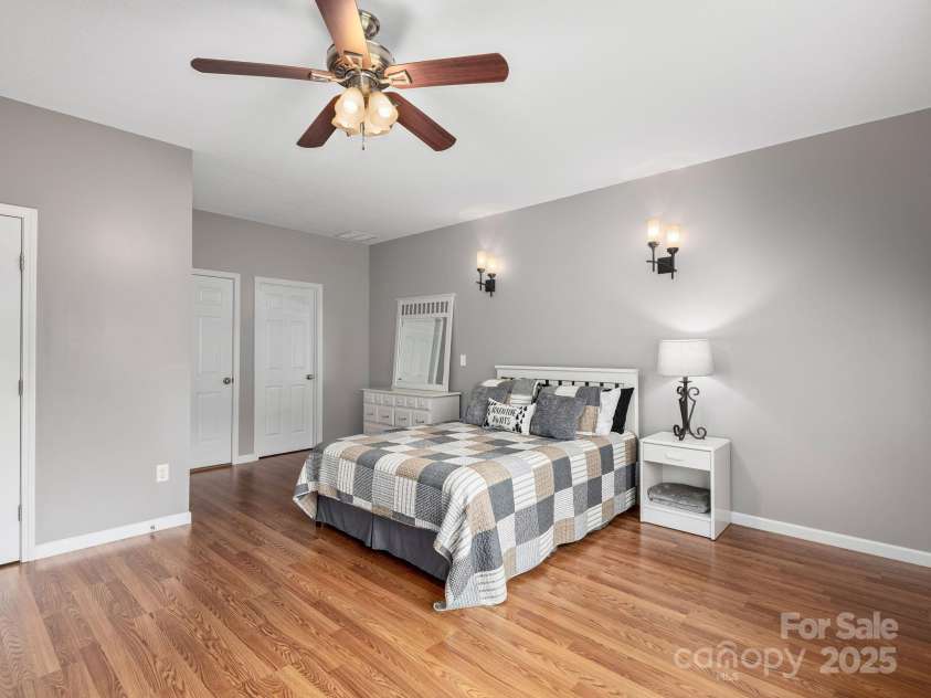 29 Enchanted Oak Lane, Alexander, NC 28701.  MLS# CAR4282785, YatesRealty ID 32745. 