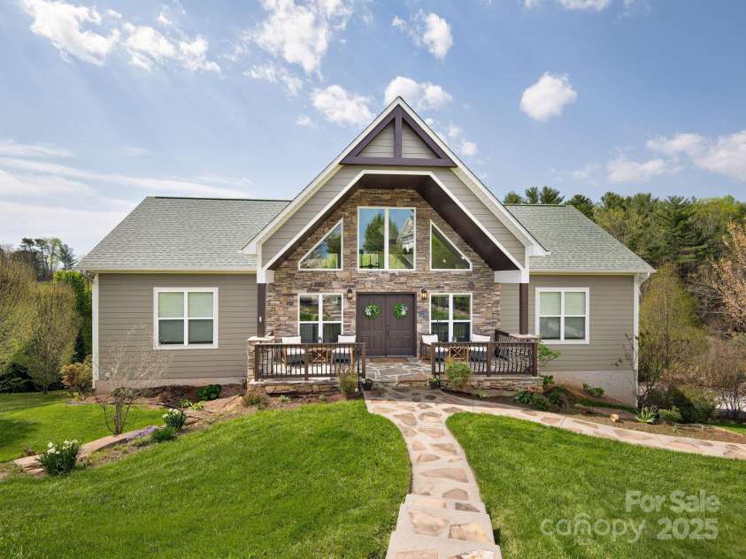 29 Enchanted Oak Lane, Alexander, NC 28701.  MLS# CAR4282785, YatesRealty ID 32745. 