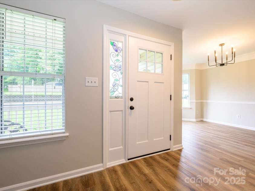 14111 Walkers Crossing Drive, Charlotte, NC 28273.  MLS# CAR4291166, YatesRealty ID 32746. 