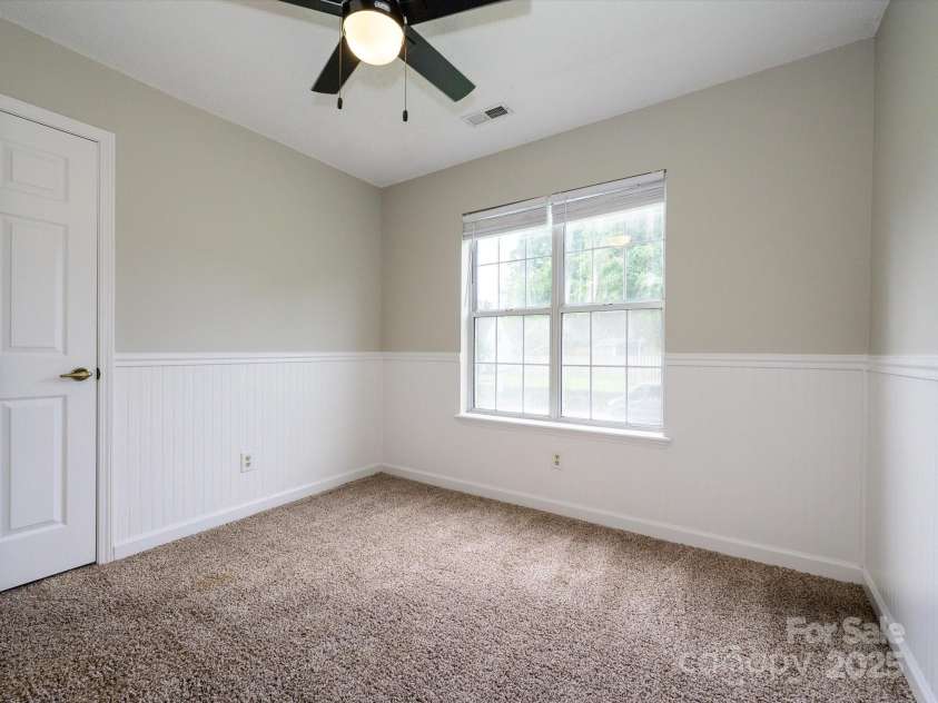 14111 Walkers Crossing Drive, Charlotte, NC 28273.  MLS# CAR4291166, YatesRealty ID 32746. 