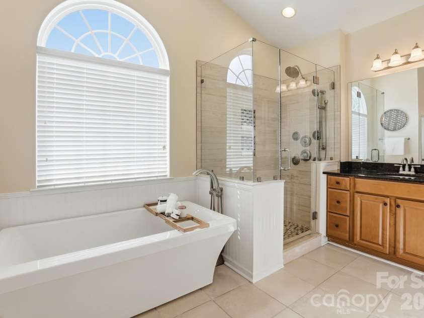 10706 Anglesey Court, Charlotte, NC 28278.  MLS# CAR4372609, YatesRealty ID 32747. 