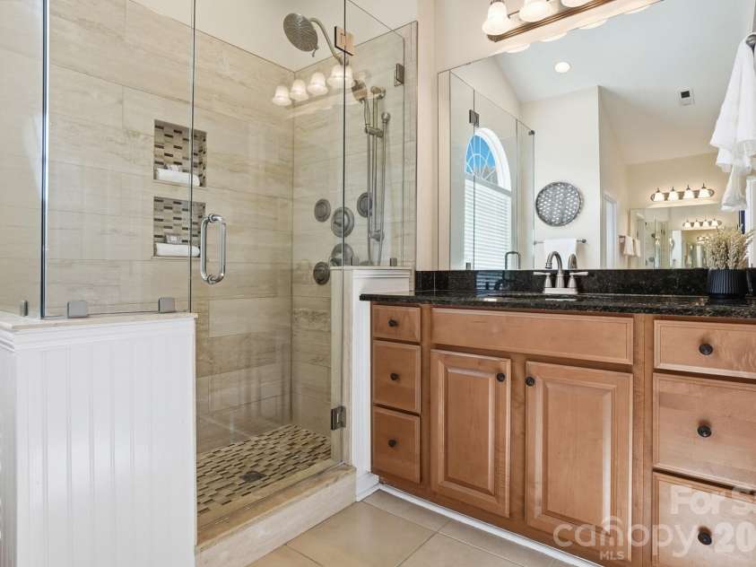 10706 Anglesey Court, Charlotte, NC 28278.  MLS# CAR4372609, YatesRealty ID 32747. 