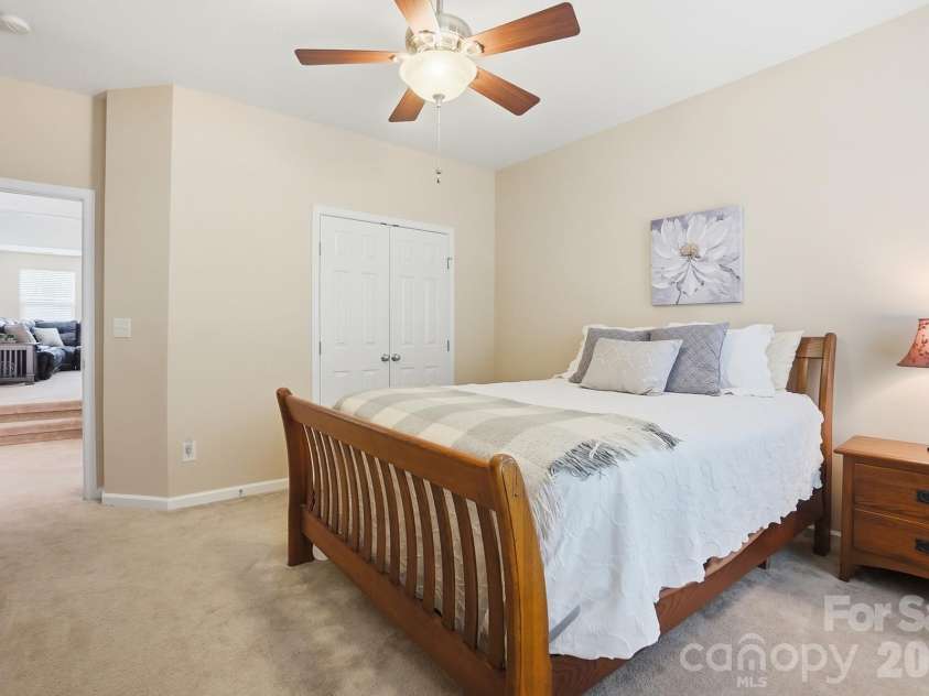 10706 Anglesey Court, Charlotte, NC 28278.  MLS# CAR4372609, YatesRealty ID 32747. 