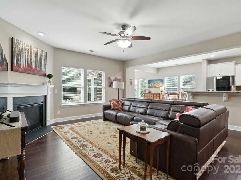 149 Oxford Drive, Mooresville, NC 28115.  MLS# CAR4289690, YatesRealty ID 32749. 
