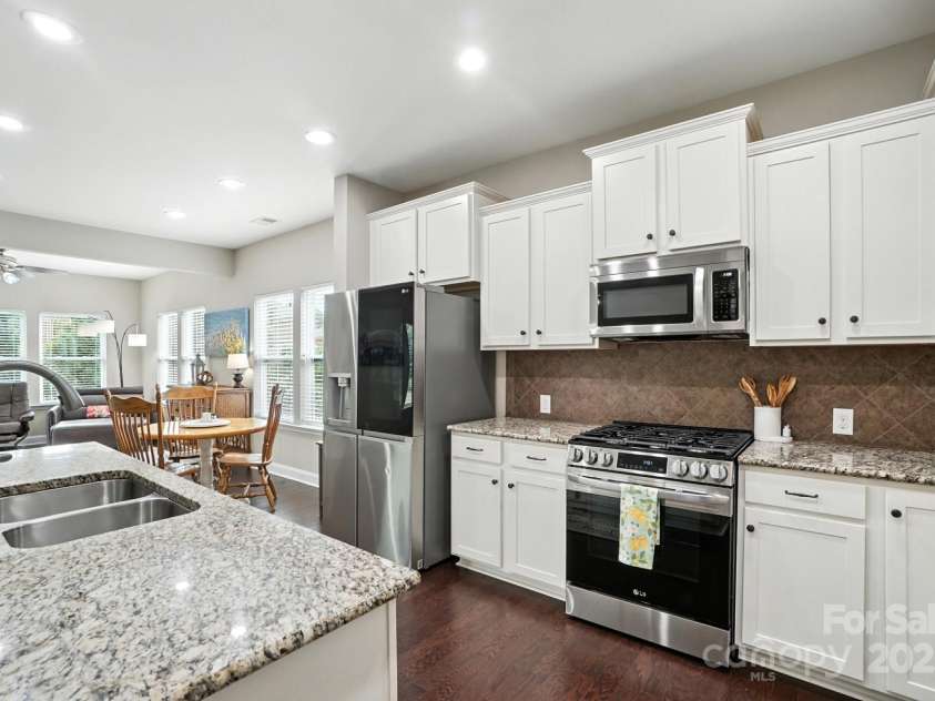 149 Oxford Drive, Mooresville, NC 28115.  MLS# CAR4289690, YatesRealty ID 32749. 