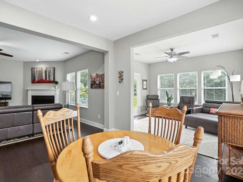 149 Oxford Drive, Mooresville, NC 28115.  MLS# CAR4289690, YatesRealty ID 32749. 