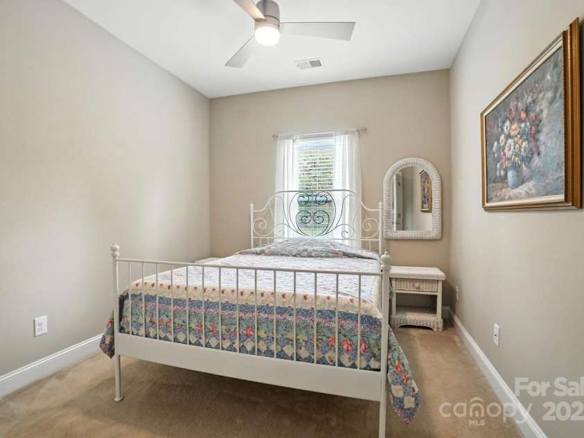 149 Oxford Drive, Mooresville, NC 28115.  MLS# CAR4289690, YatesRealty ID 32749. 