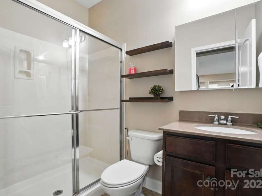 149 Oxford Drive, Mooresville, NC 28115.  MLS# CAR4289690, YatesRealty ID 32749. 