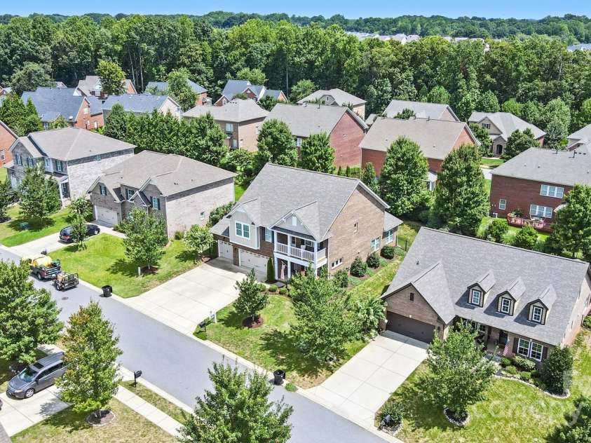 149 Oxford Drive, Mooresville, NC 28115.  MLS# CAR4289690, YatesRealty ID 32749. 