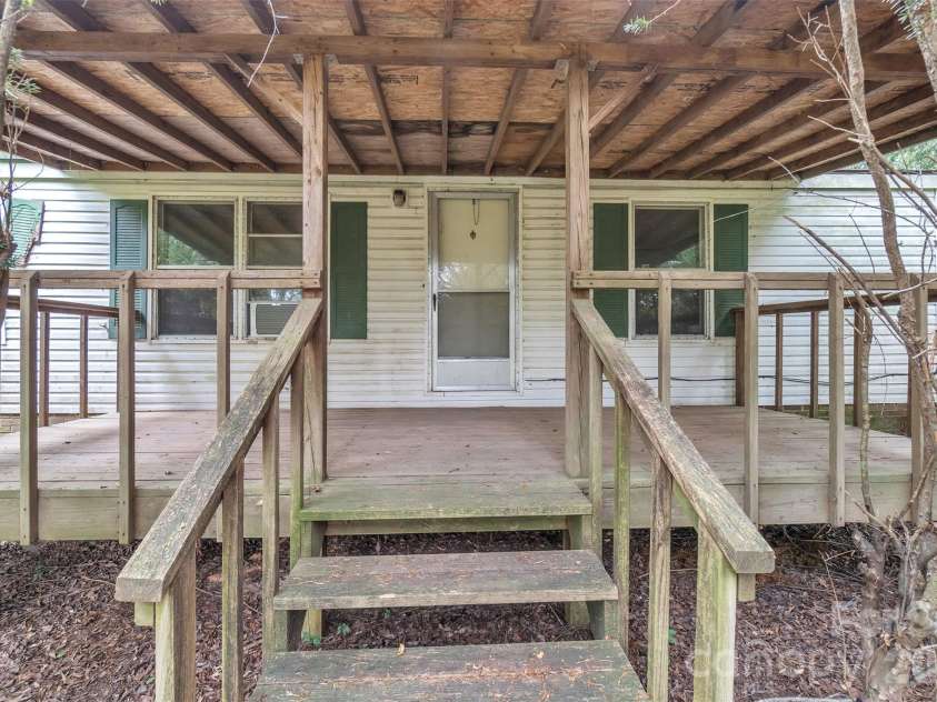 367 Horne Road, Peachland, NC 28133.  MLS# CAR4391596, YatesRealty ID 32750. 