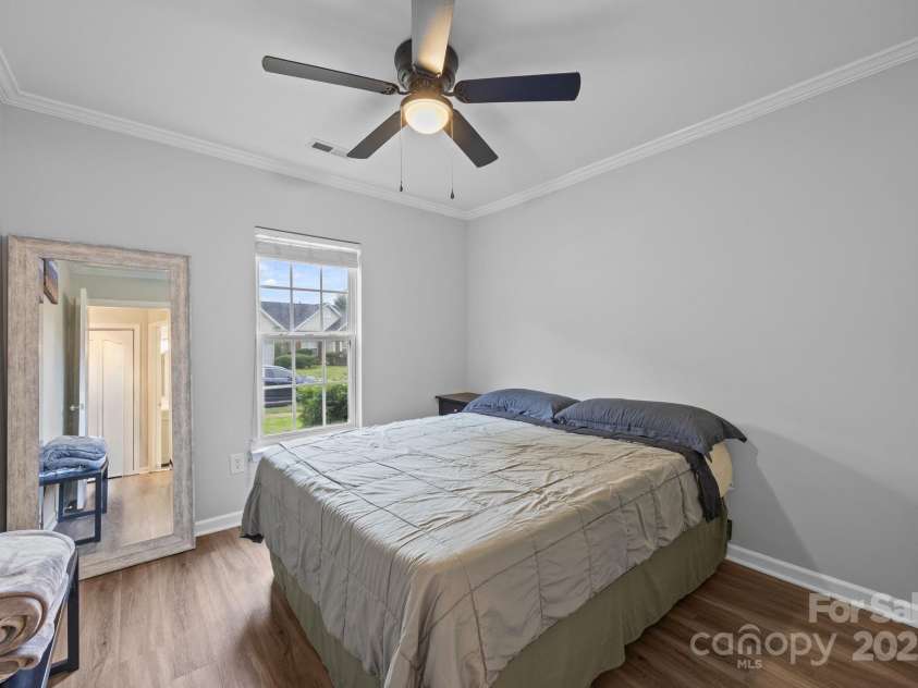 6922 Murray Grey Lane, Charlotte, NC 28273.  MLS# CAR4291045, YatesRealty ID 32753. 