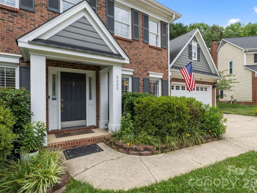 6202 Hickory Cove Lane, Charlotte, NC 28269.  MLS# CAR4392908, YatesRealty ID 32754. 