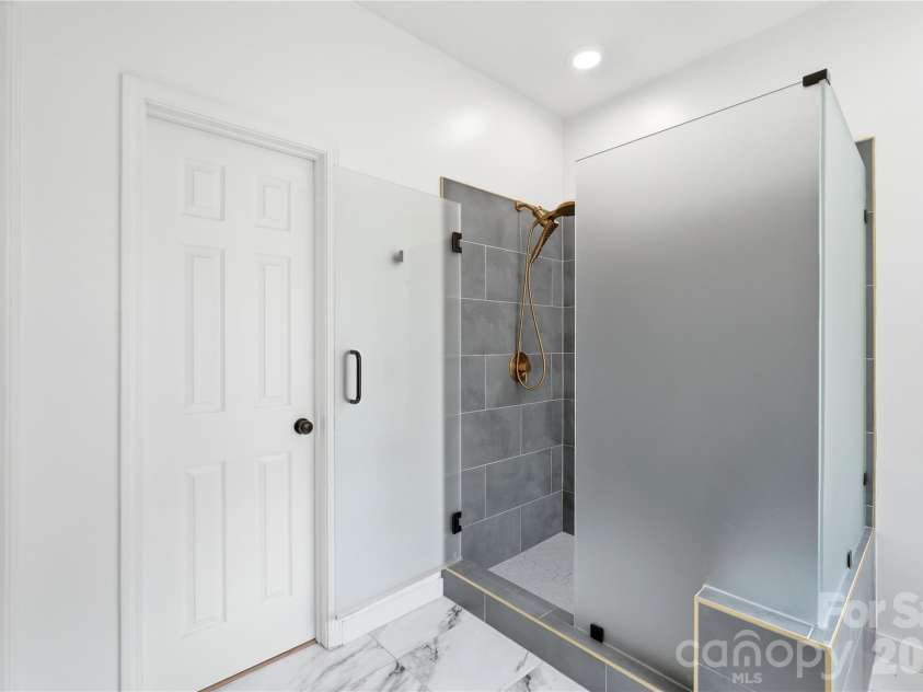 1409 Beckworth Avenue, Rock Hill, SC 29730.  MLS# CAR4392097, YatesRealty ID 32756. 