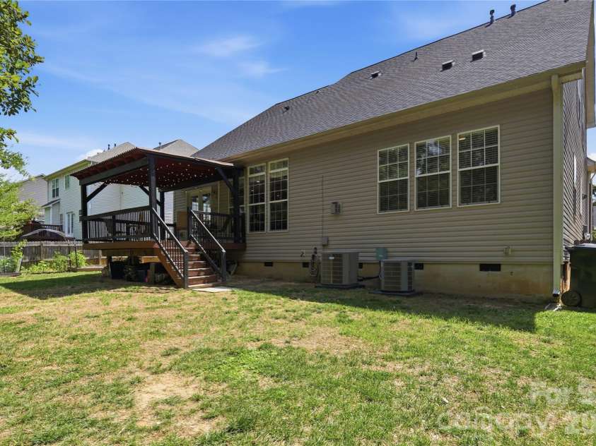 1409 Beckworth Avenue, Rock Hill, SC 29730.  MLS# CAR4392097, YatesRealty ID 32756. 
