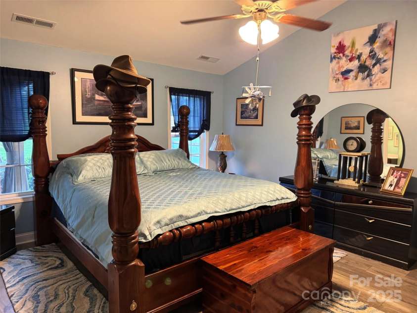 630 Scarlet Leaf Lane, Oakboro, NC 28129.  MLS# CAR4291699, YatesRealty ID 32756. 