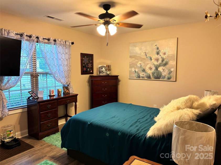 630 Scarlet Leaf Lane, Oakboro, NC 28129.  MLS# CAR4291699, YatesRealty ID 32756. 