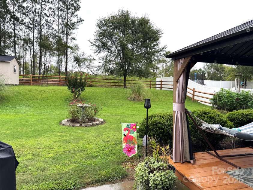 630 Scarlet Leaf Lane, Oakboro, NC 28129.  MLS# CAR4291699, YatesRealty ID 32756. 