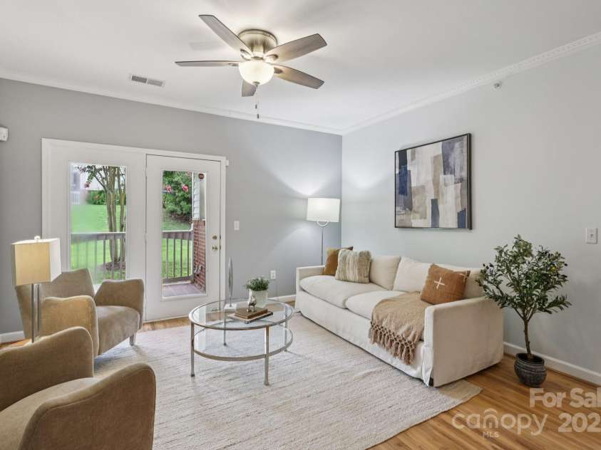 17111 Red Feather Drive, Charlotte, NC 28277.  MLS# CAR4285881, YatesRealty ID 32757. 