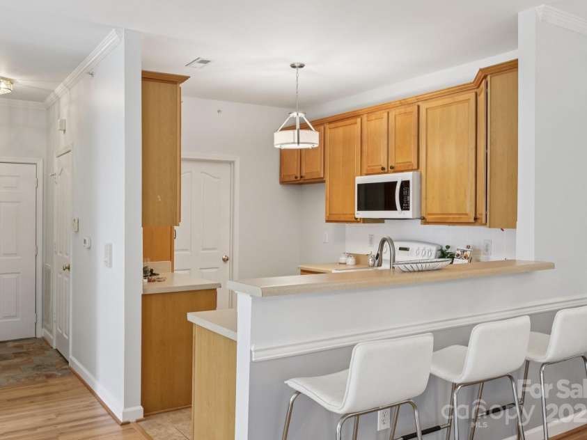 17111 Red Feather Drive, Charlotte, NC 28277.  MLS# CAR4285881, YatesRealty ID 32757. 