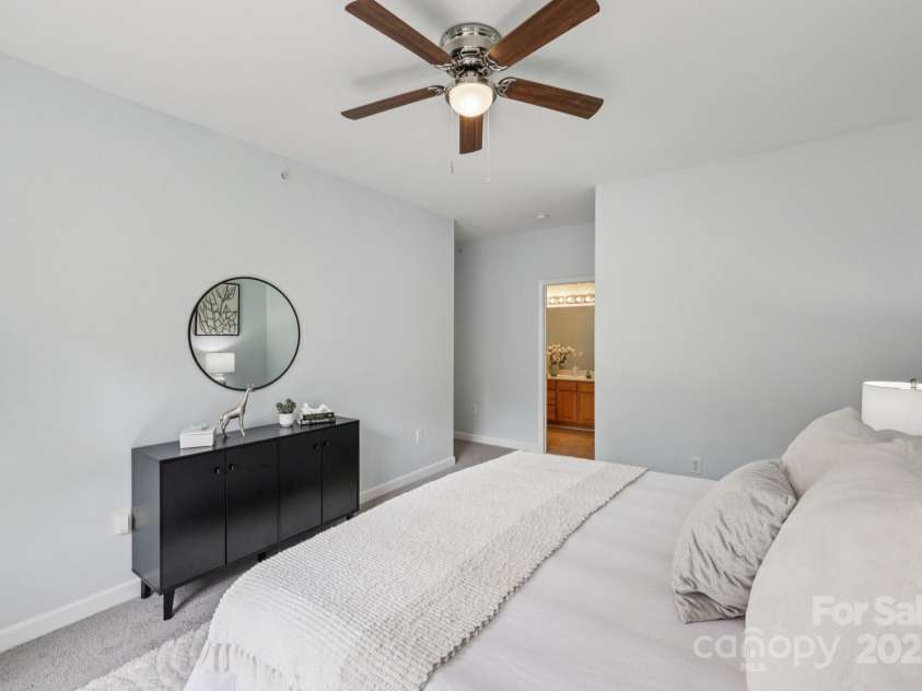 17111 Red Feather Drive, Charlotte, NC 28277.  MLS# CAR4285881, YatesRealty ID 32757. 