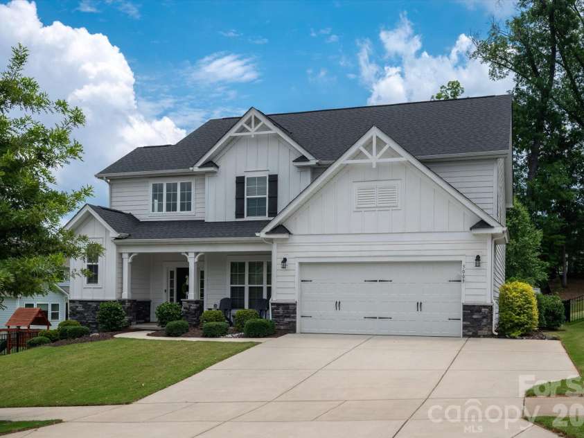 3009 Winged Teal Court, Belmont, NC 28012.  MLS# CAR4391724, YatesRealty ID 32757. 