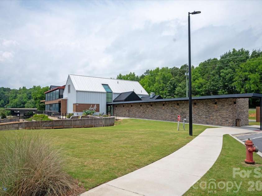 3009 Winged Teal Court, Belmont, NC 28012.  MLS# CAR4391724, YatesRealty ID 32757. DRIFT Waterfront Dining