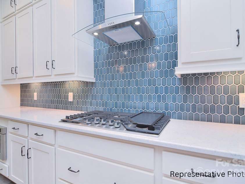 116 Davidson Springs Drive, Mooresville, NC 28115.  MLS# CAR4283052, YatesRealty ID 32759. 