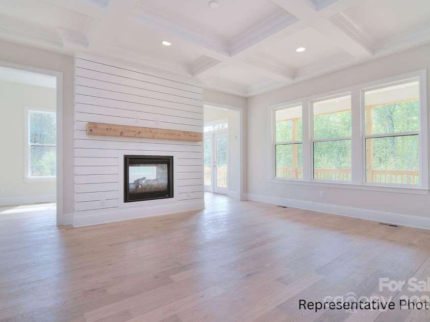 116 Davidson Springs Drive, Mooresville, NC 28115.  MLS# CAR4283052, YatesRealty ID 32759. 