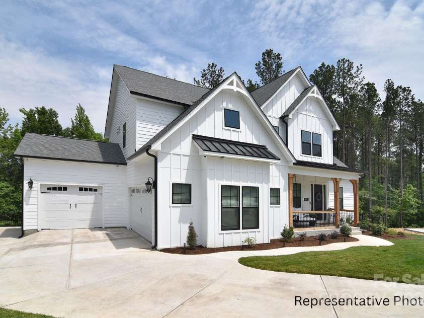 116 Davidson Springs Drive, Mooresville, NC 28115.  MLS# CAR4283052, YatesRealty ID 32759. 