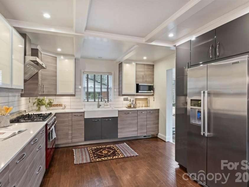 2013 Margate Avenue, Charlotte, NC 28205.  MLS# CAR4350781, YatesRealty ID 3276. 